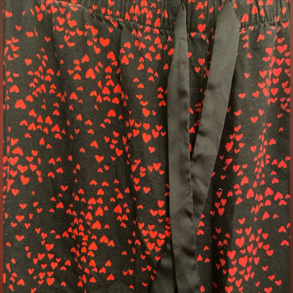 Victorias Secret Black And Red Heart Elastic Pajama Pants